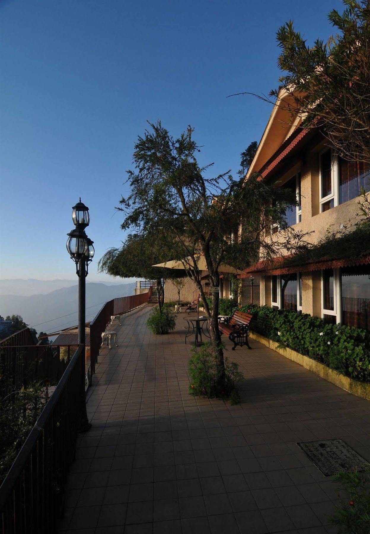 Hotel Club Mahindra Mussoorie Extérieur photo