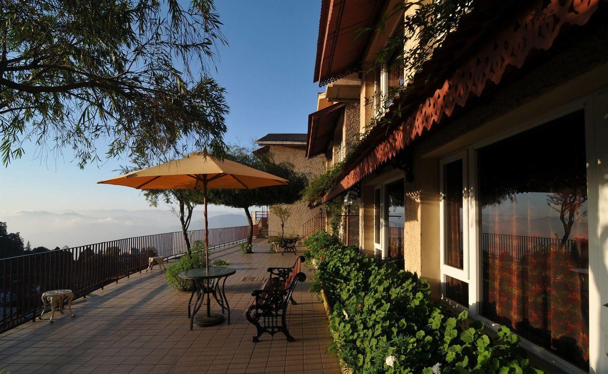 Hotel Club Mahindra Mussoorie Extérieur photo